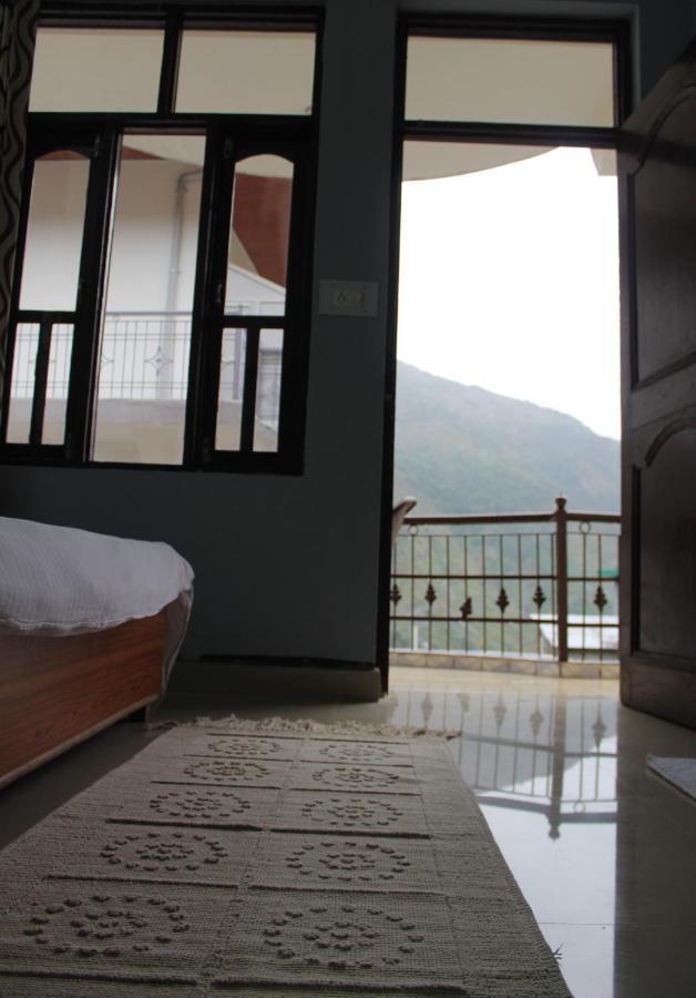 Hostel Who Needs Map Mcleodganj McLeod Ganj Exteriör bild